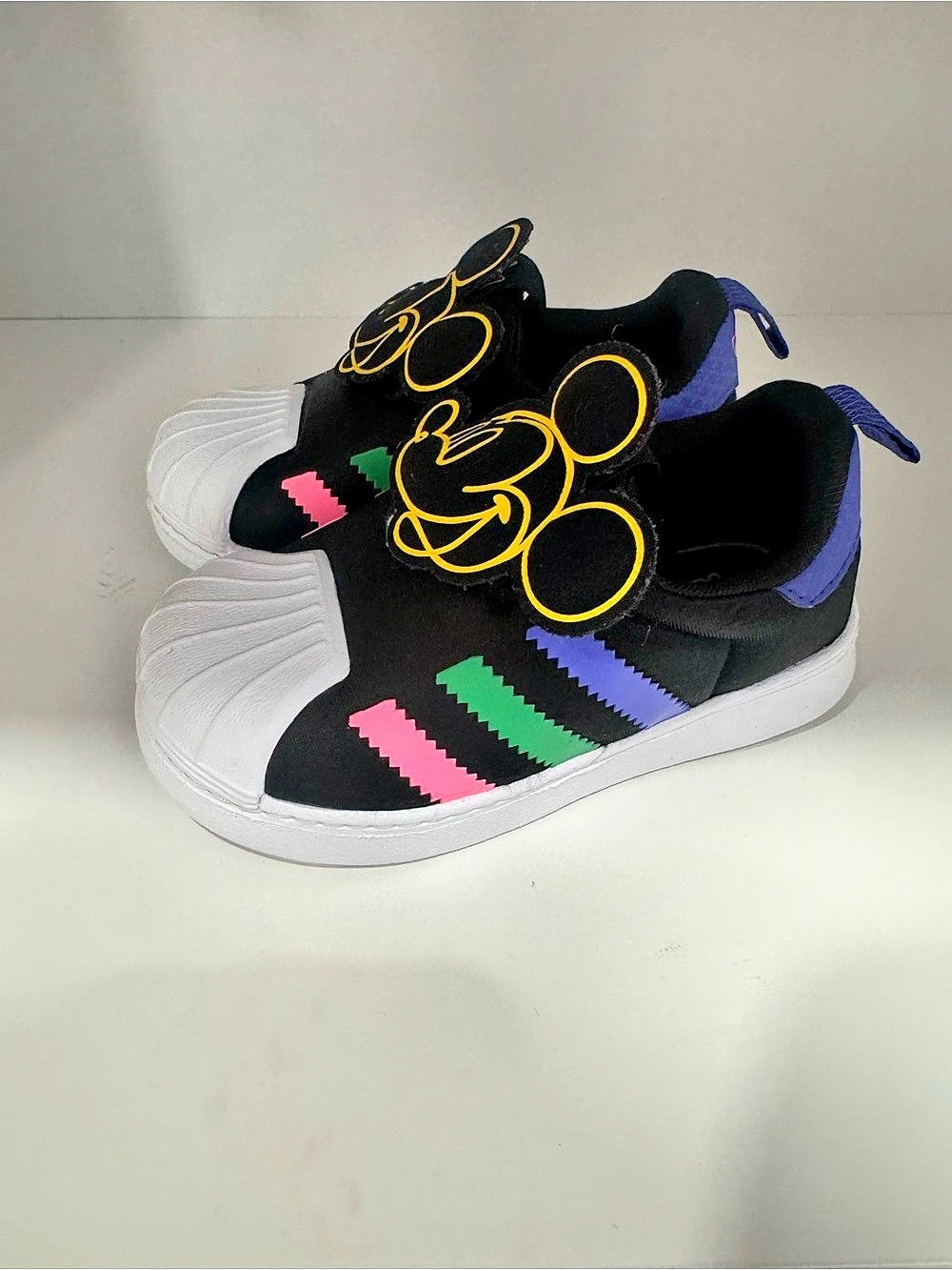 adidas Superstar 360 Disney Mickey Mouse Sneakers Black & White 6c